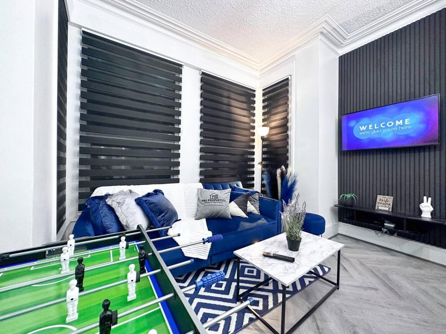 Swanky Seaside Sanctuary W Foozeball - Southend ภายนอก รูปภาพ